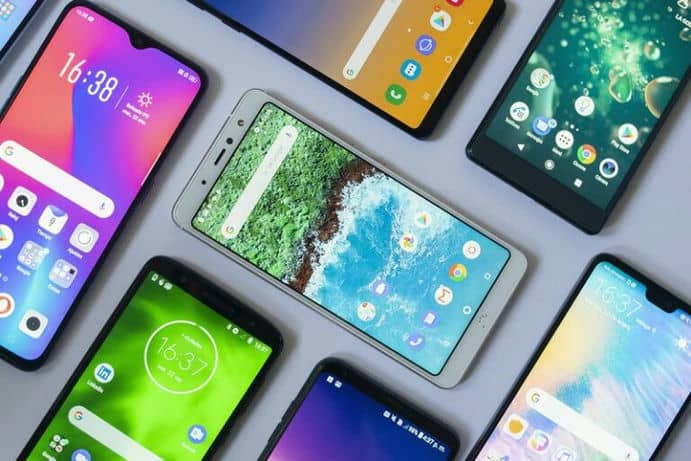 Рейтинг самых популярных смартфонов за 10 лет от «Яндекс»