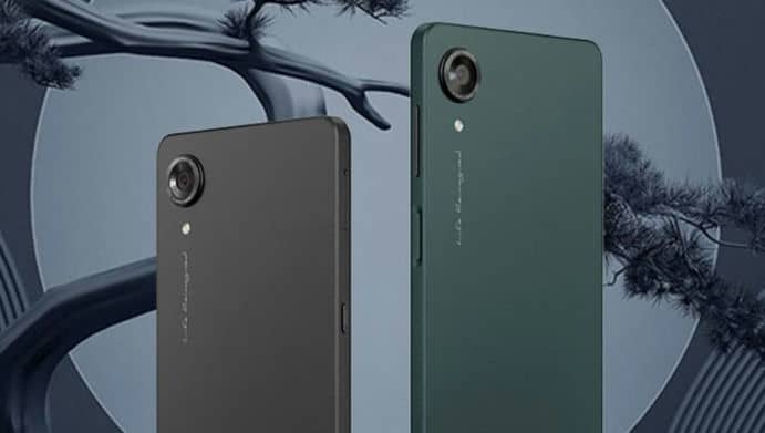 Представлен Hisense A9 с E-Ink экраном и встроенным ЦАП