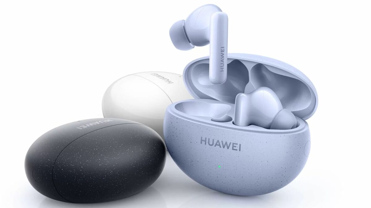 Huawei выпустила новые беспроводные наушники FreeBuds 5i