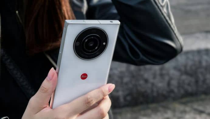 Представлен камерофон Leica Leitz Phone 2: 47,2 Мп, 240 Гц и 5000 мАч