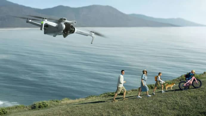 Представили квадрокоптер DJI Mini 3
