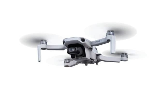 Представили бюджетный дрон DJI Mini 2 SE