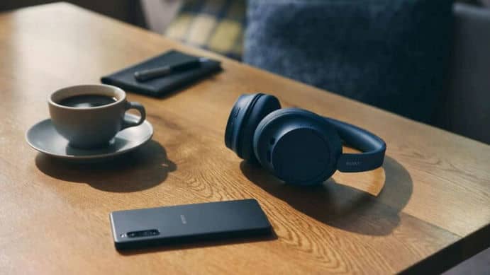 Sony представила новые наушники WH-CH720N и WH-CH520 с чипом Sony V1