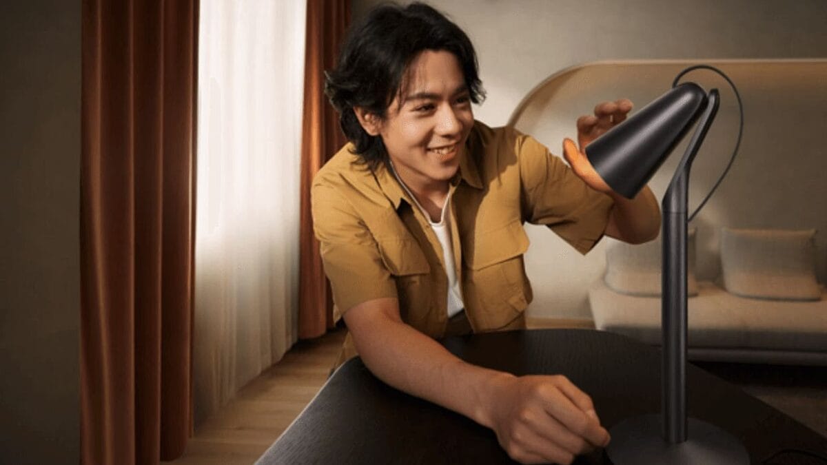 Xiaomi представили умную лампу Mijia Pipi Lamp которая реагирует на жесты