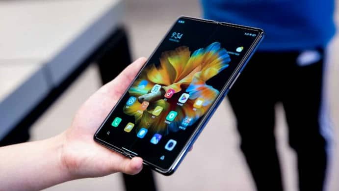 Складной смартфон Xiaomi MIX Fold 3 официально представят в августе