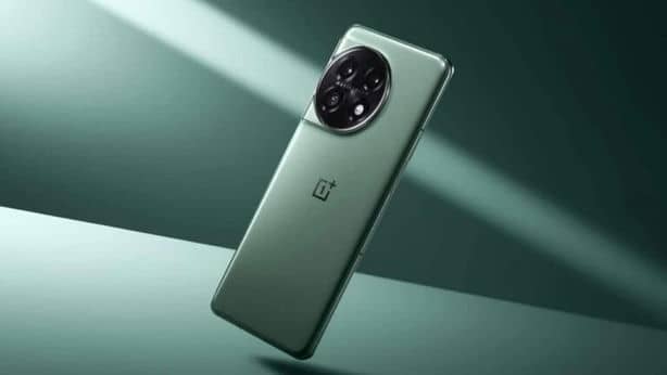 Представлена глобальная версия смартфона OnePlus 12 и наушников Buds 3