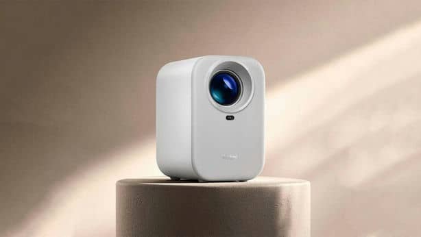 Представлен компактный проектор Redmi Projector Lite