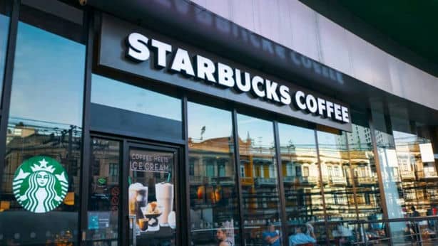 Starbucks планирует возвращаться в Россию
