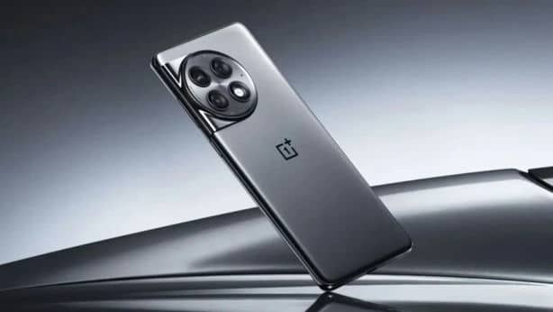 OnePlus показали постеры новых продуктов