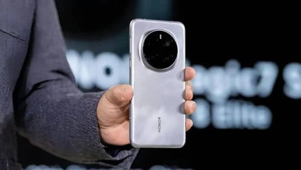 Анонсировали Honor Magic 7 Pro с чипом Snapdragon 8 Elite
