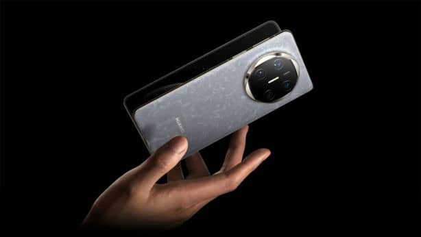 Представили флагманский складной смартфон Huawei Mate X6