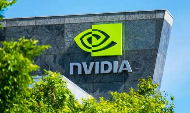 Nvidia потеряла 384 млрд долларов из-за успеха DeepSeek